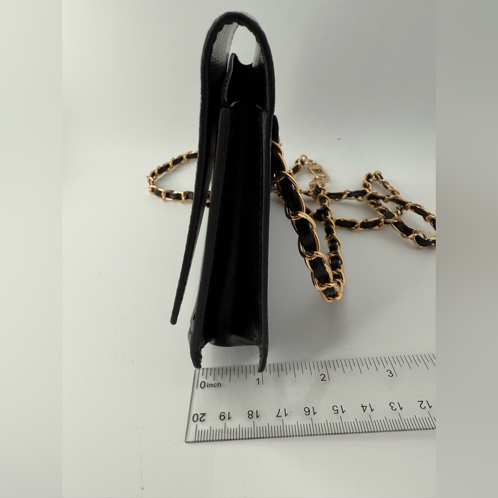 Louis Vuitton Black Epi Leather Chain Clutch - Picture 8 of 8